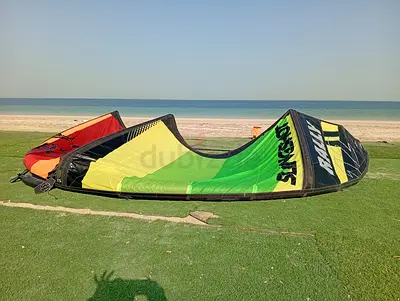 Kiteboarding kite with handle 2000 Dhs - SLINGSHOT
