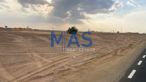 Residential land for sale in Blida 3 - Main Street - 2,544 sq ft