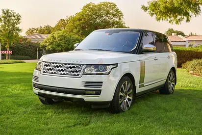 GCC Range Rover Vogue SE 5.0 V8 SC | AED 105k+ Recently Invested