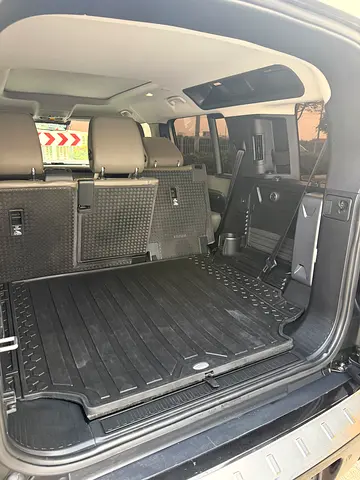 Land Rover Defender 110 SE P400, миниатюра 12