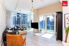 Corner I Upgraded Duplex I Canal view I 3 Parkings