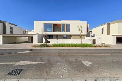 TYPE B| LARGE PLOTI INDP VILLA PHASE|BY POOL