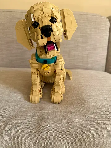 LEGO Creator Adorable Dogs Brick-Built Golden Retriever