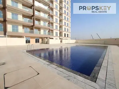 13 Month Contract || 6 Cheques || Spacious || Vacant