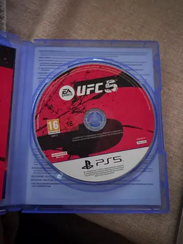 BRAND NEW PS5 FIFA / UFC EA Sports game (UFC 5) - Disc (only 3 months old)