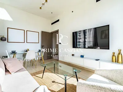 Spacious Luxury 1 bedroom in New Building