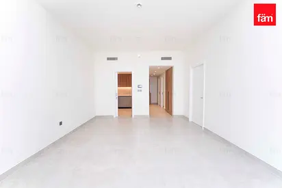 CLOSED KITCHEN | HIGH FLOOR | BRAND NEW