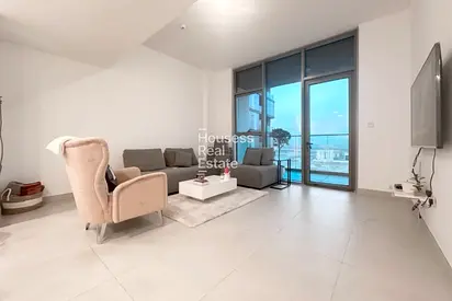 Vacant | Spacious | Closed Kitchen |Private Garden