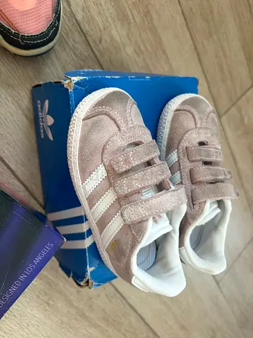 Kids Adidas pink glitter velcro sneakers size small Adidas Gazelle