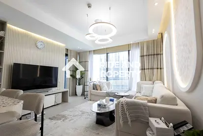 Elegant 3BR | Burj Khalifa View | Fully Furnished