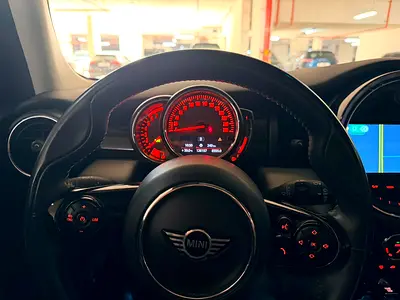 صورة 4 لـ 2019 MINI COOPER