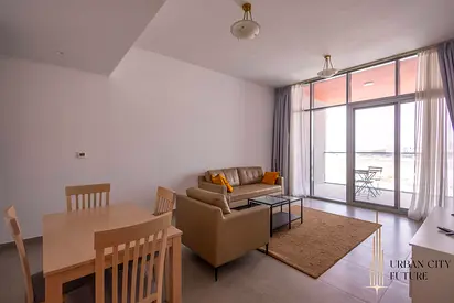 FULLY FURNISHED - NEAR CREEK METRO - VIEWING ANYTIME
