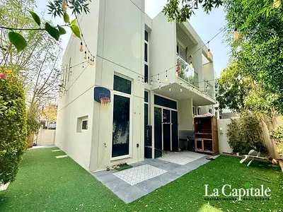 END UNIT | TYPE A | UPGRADED | NEAL POOL AND PARK