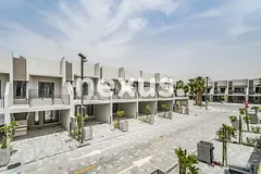 Townhouse | Unfurnished | Near Downtown