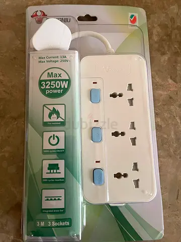 GONGNIU 3 Socket Power Extension Board with 3 Switch and 3 M Wire Universal Po