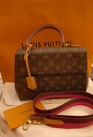 Lv CLUNY BB Bonogram