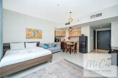 Stylish Canal-Side Stay | Ready to Move | Promotion