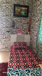 Furnished separate bedroom for executive bachelor in al nud only 1700/month
