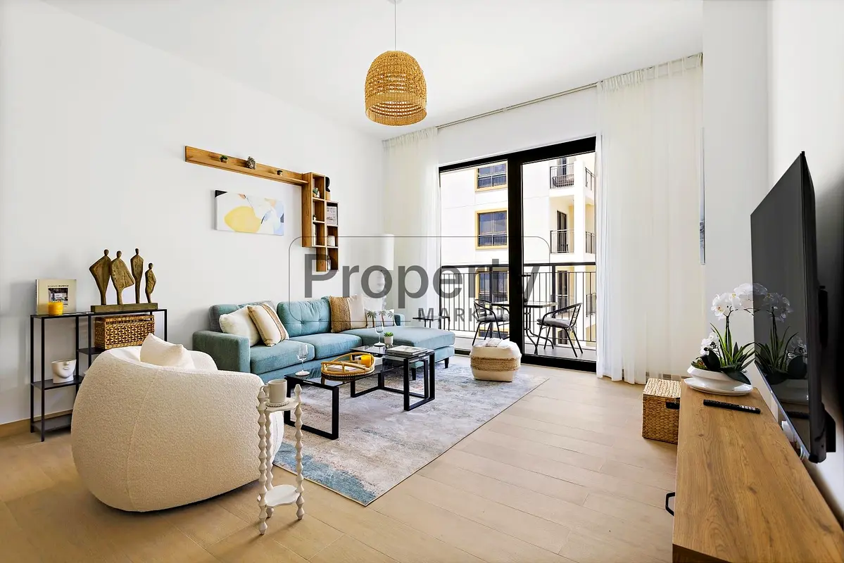 gallery-tour