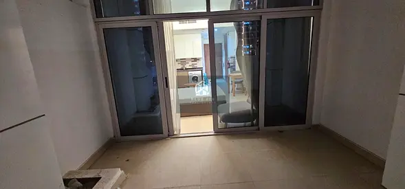 Chiller Free |Fully Furnished | Well Maintained | VACANT