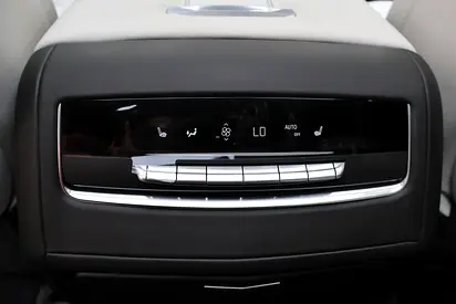 2026 Cadillac ESCALADE — миниатюра 16