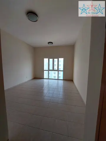 STUDIO FOR SALE NEXT TO METRO AND PAVILION 500K