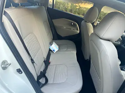 2015 KIA RIO 照片 13
