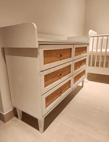 Rattan chest drawers