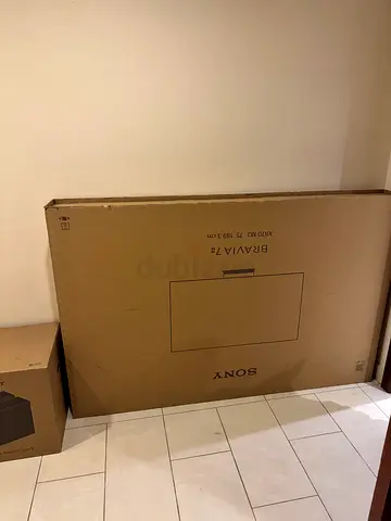 75 inches Tv box