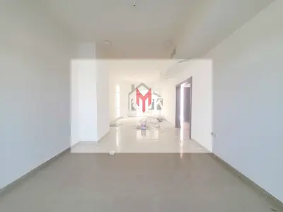 Spacious 4 MBR in compound have maid room/ back yard / common swimming and gym