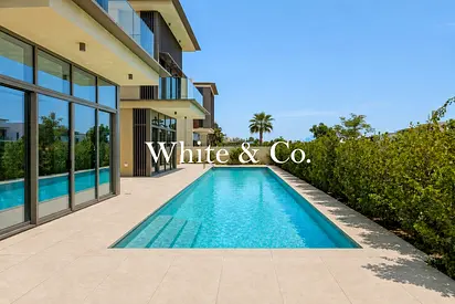 Luxury Villa in Golf Place | Unfurnished