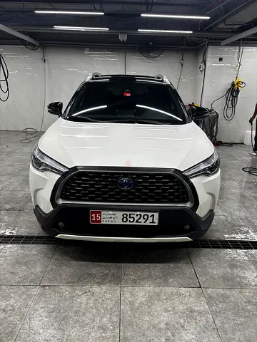 Toyota Corolla Cross GLI Hybrid 2023 | GCC Specs | Low Mileage