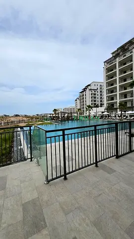Golf View | Mid Floor | 2 Parking