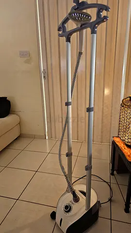 Standing Garment Steamer - Good Working Condition