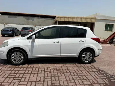 صورة 1 لـ 2011 Nissan TIIDA