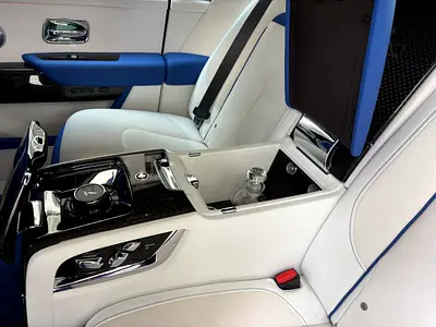 صورة 3 لـ 2023 ROLLS-ROYCE CULLINAN