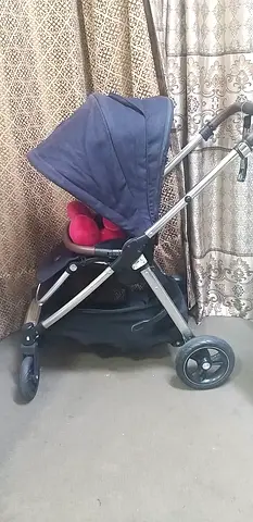 Mama and papa stroller used