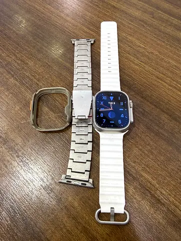 Apple Watch Ultra with extra metal strap and case - good working condition