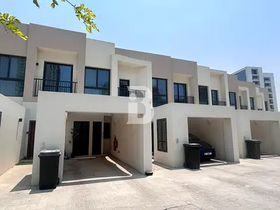 Stunning & Immaculate 2BR Townhouse |Mina Al Arab