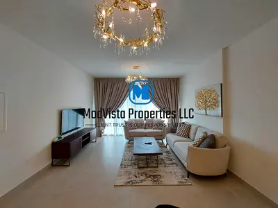 FULLY FURNISHED • LARGE HOME • MODERN FURNITURE