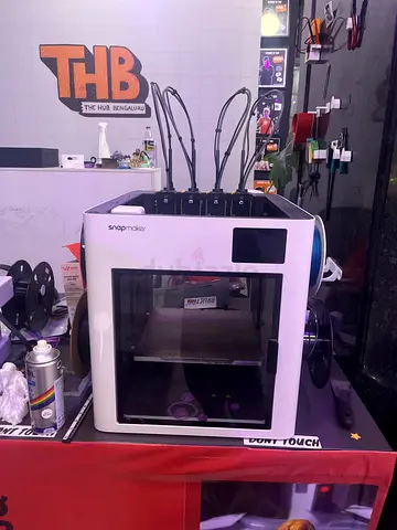 Snapmaker U1 3D Printer and Enclosure