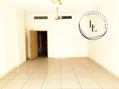 Lavish and beautiful 3bhk available in just 55k at prime location near safia park.