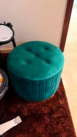 Velvet green sofa set + Dining table + 4 chairs + Round Ottoman Pouf – Excellent Condition