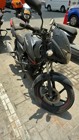 BAJAJ PULSAR 150