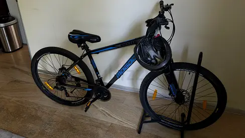Mogoo Boxter Aluminum Alloy Mountain Bike Kenda 27.5 Inch, 21-Speed Shimano Drivetrain, Adult