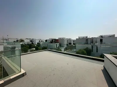 Spacious Private Rooftop Terrace with Glass Balustrade