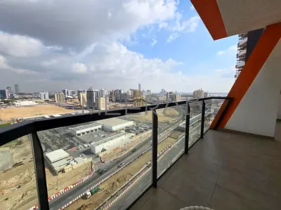 FULL FURNISHED | BIG BALCONY | 3 COVERED PARKINGS