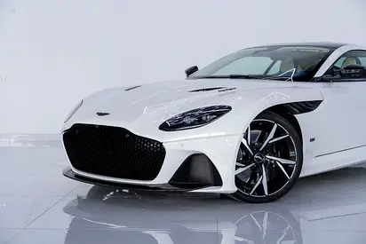 2019 Aston Martin DBS 照片 6