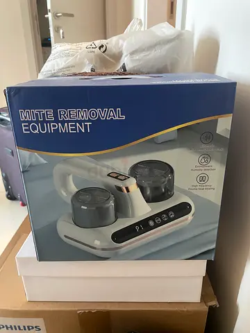 Mite Removal Vacuum/Cleaner - Compact Handheld Unit (New in Box)