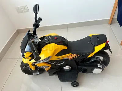 Kids Electric Ride-On Motorcycle with Training Wheels - Yellow